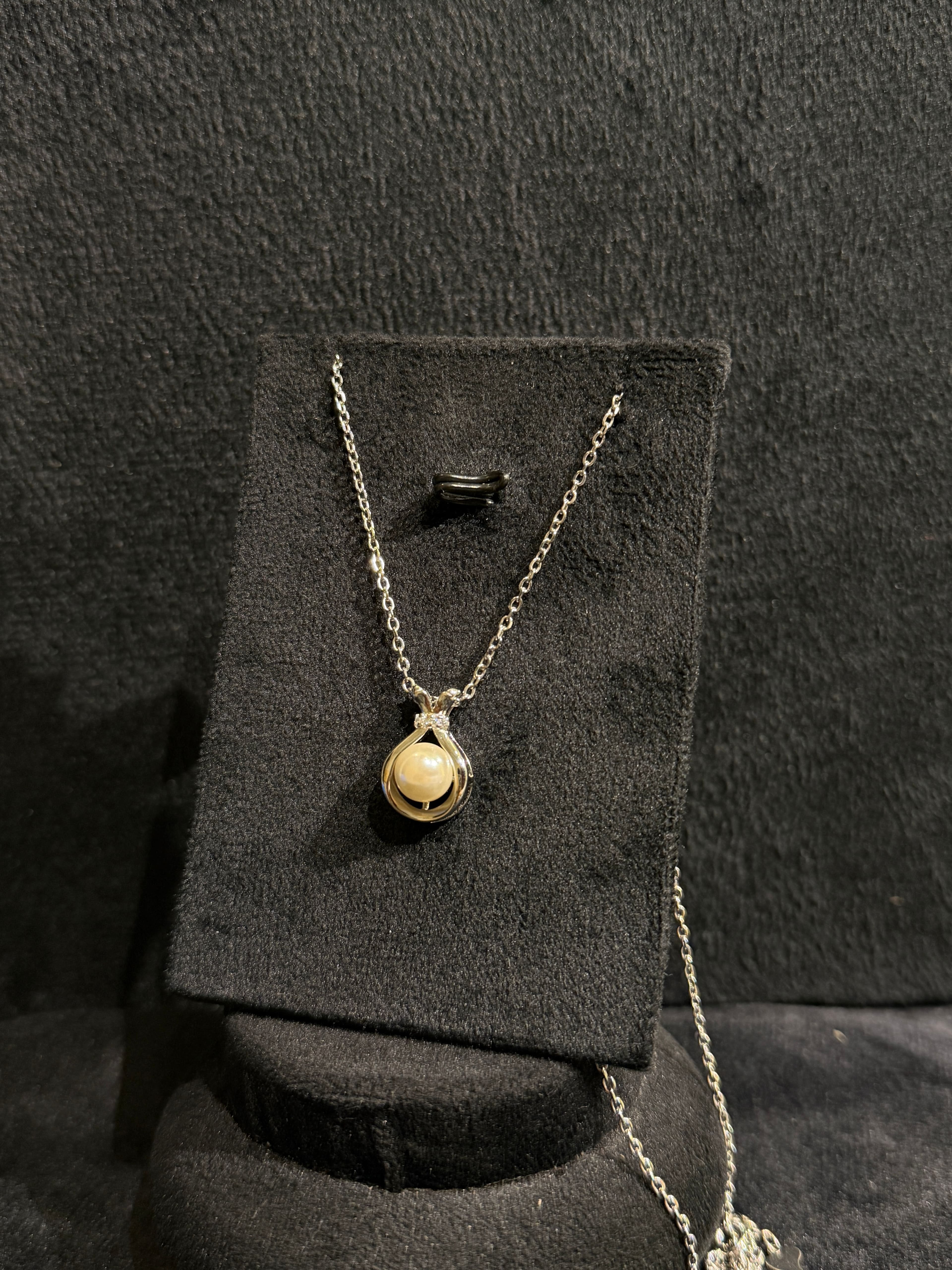 Golden Pearl Touch