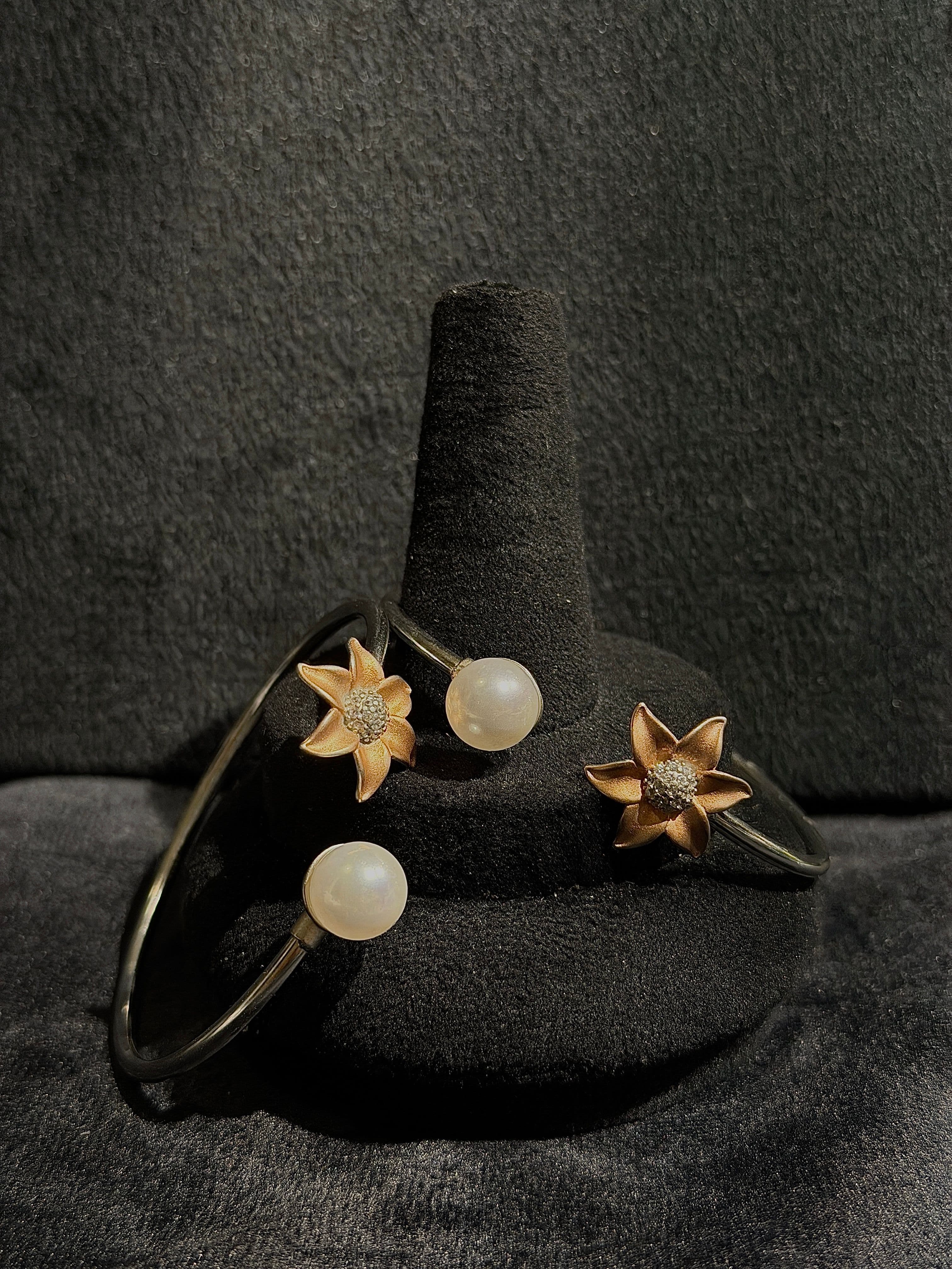 Pearl Star Open Cuff