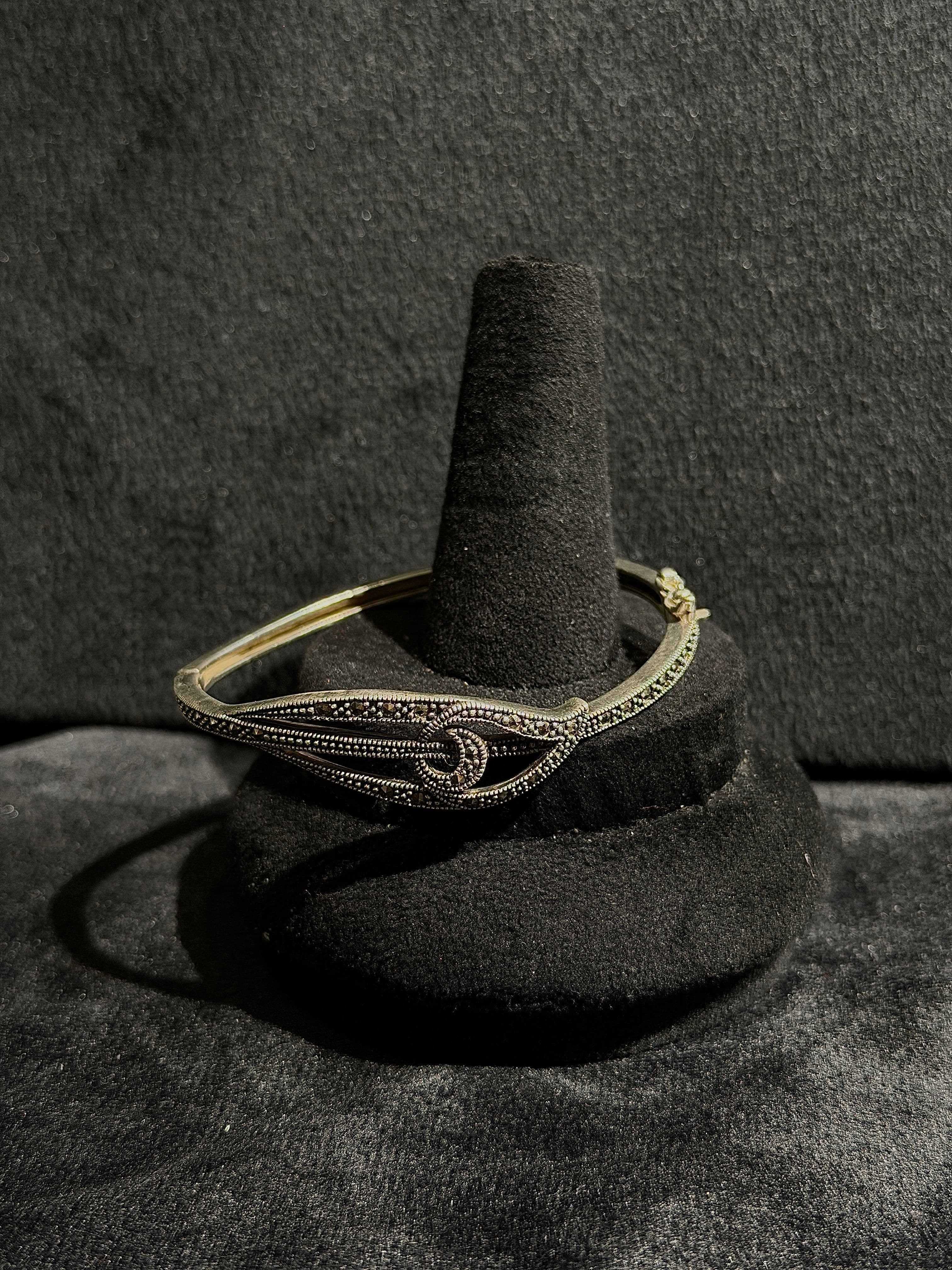 Royal Swirl Designer Bracelet